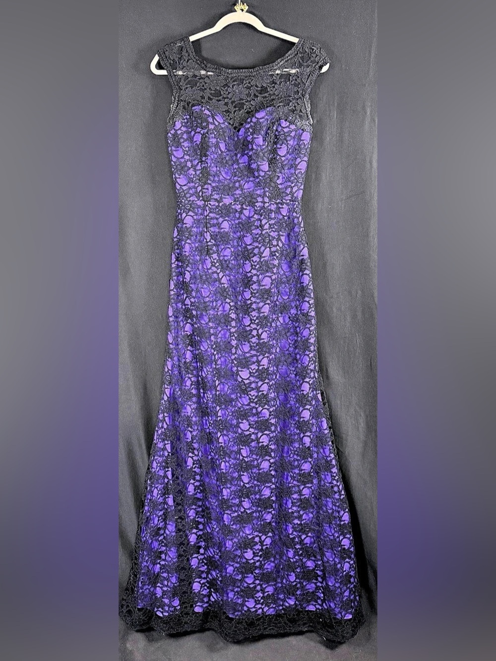 Maria B by Maria Floral Lace Gown Purple Black Size 10 Like New Dark feminine